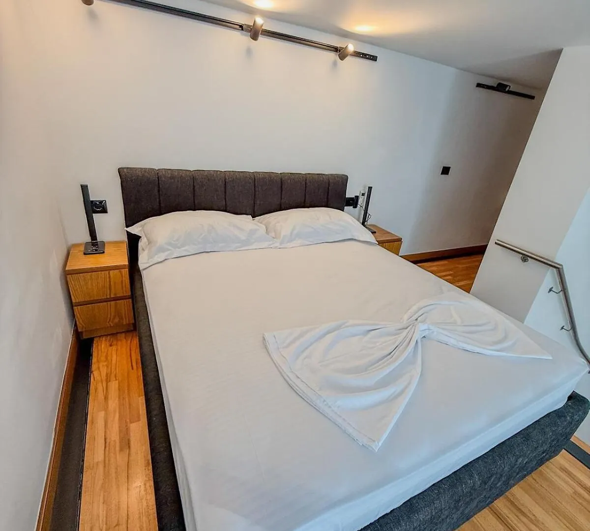 Apartmán Superior Duplex 2 Shëngjin 0*,